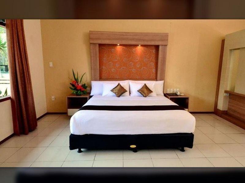 Front One Resort Magelang Exteriér fotografie
